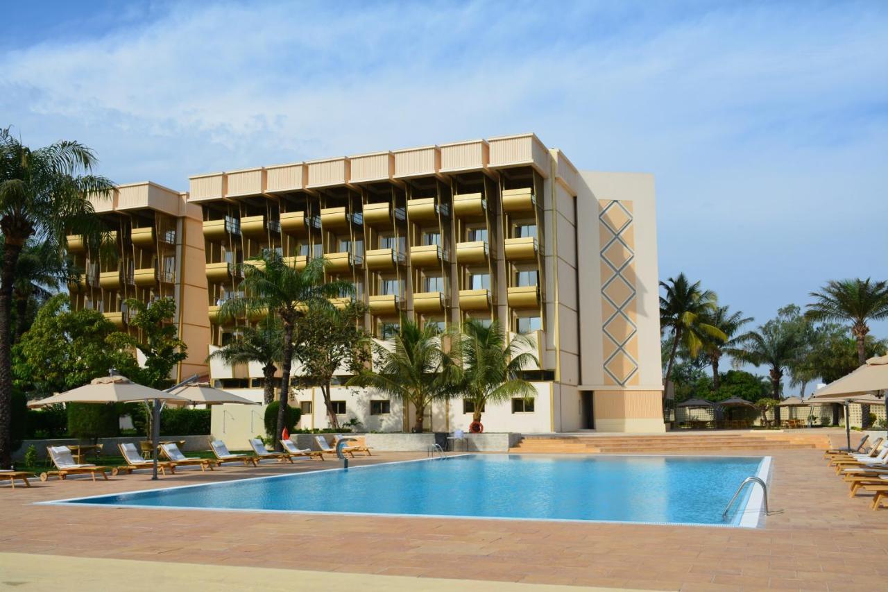 Hala Hotel & Aqua Park Bissau Bagian luar foto